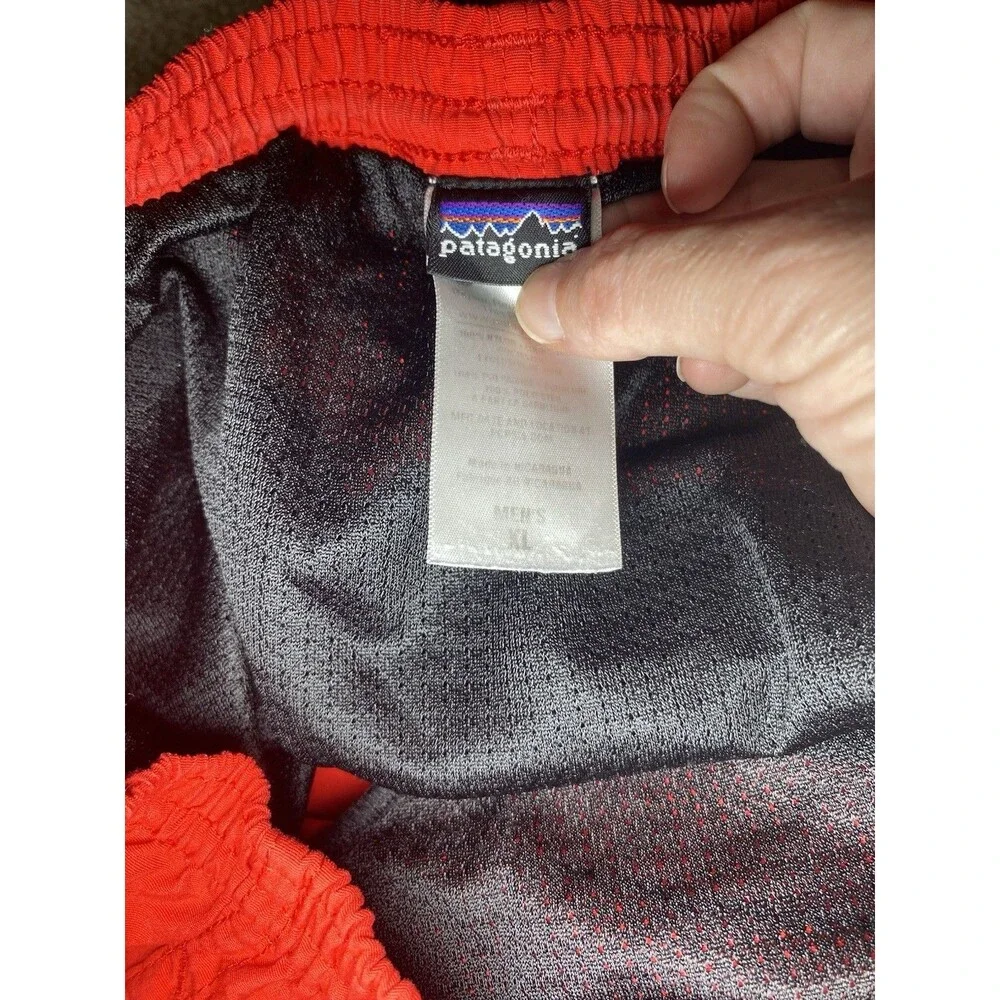 Patagonia Men's XL Red Baggies Shorts 4